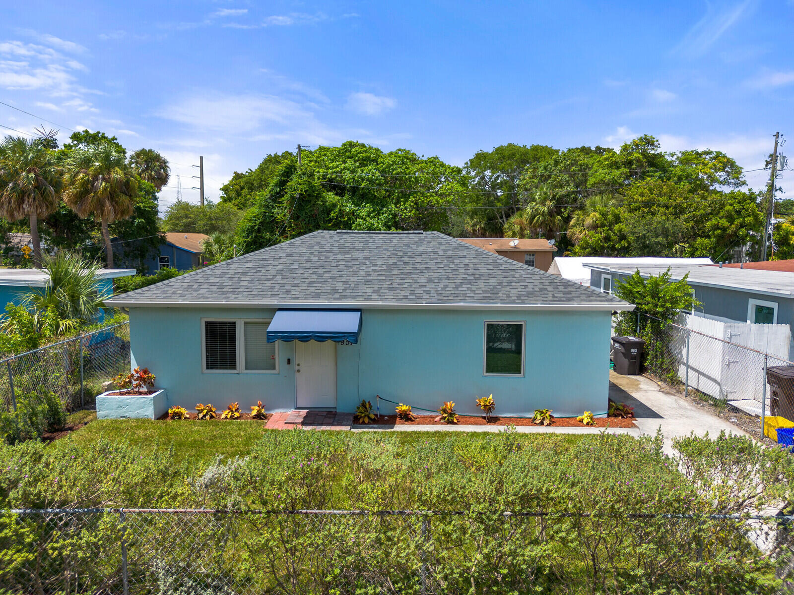 Beautifully updated cottage style home situated on a rare double size lot. The kitchen features newer cabinetry, stainless steel appliances & a convenient center island for added workspace & storage. The huge primary bedroom provides plenty of room to unwind, while the flex room can serve as a dining area, home office or playroom. Enjoy off-street parking behind a fully fenced yard, perfect for pets or secure vehicle storage. This property is ideal for buyers who prefer no HOA & the freedom that comes with it. The home has been virtually staged to help spark ideas for furniture layout & living space possibilities & show versatility. Property is located at the bottom part of Northwood minutes to downtown & 95. Owner looking for decent credit & proof of income required. No pets preferred.