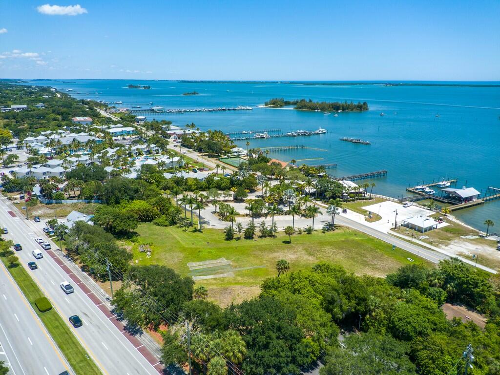 INLET AT SEBASTIAN CONDO - Residential