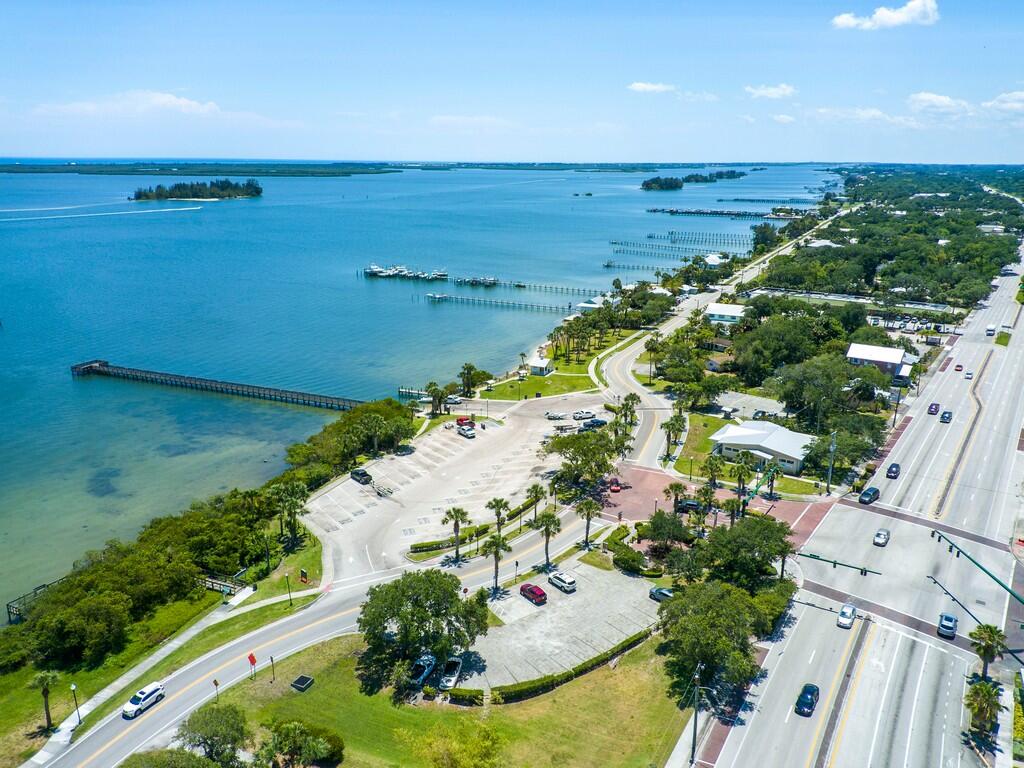 INLET AT SEBASTIAN CONDO - Residential