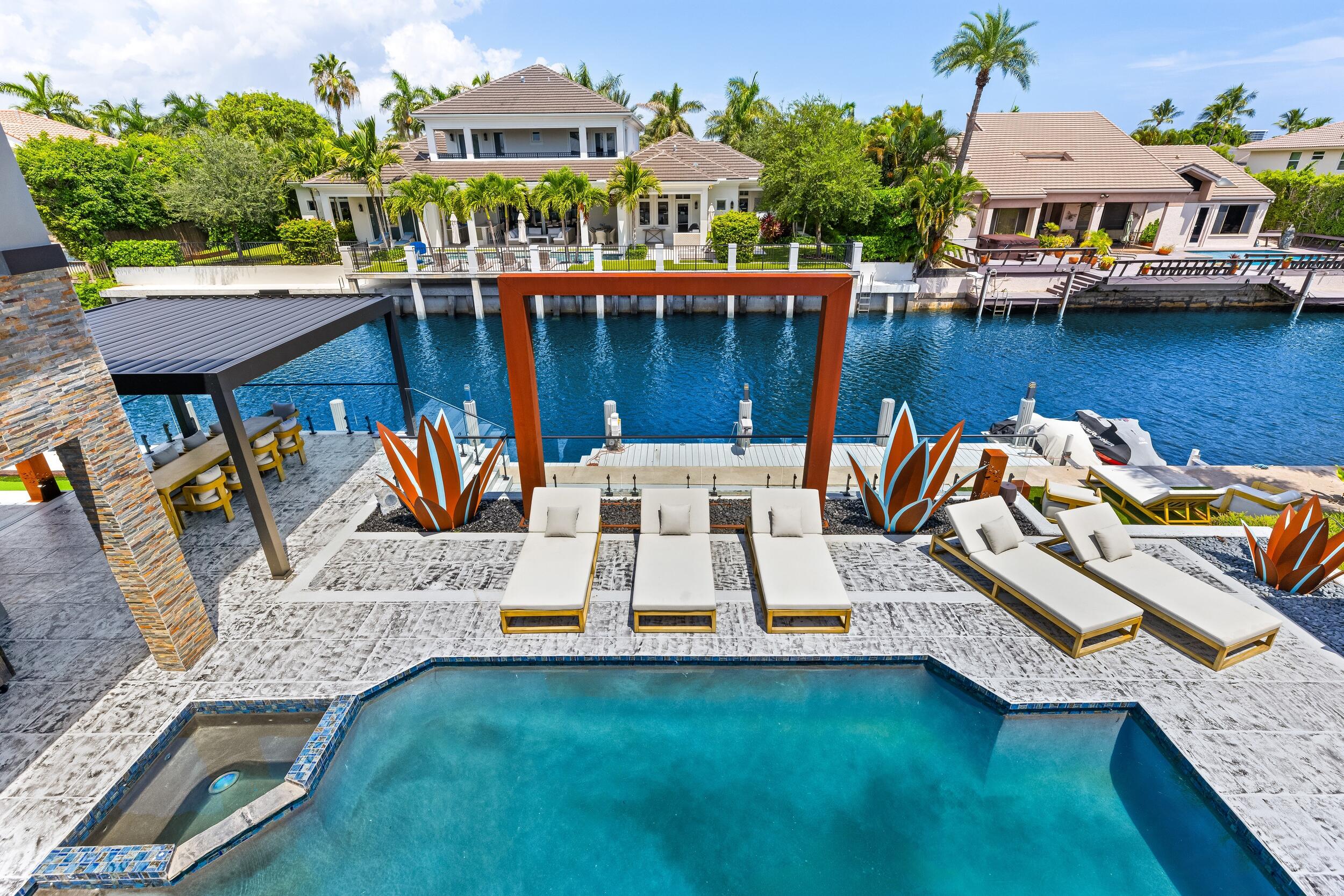BOCA BAY COLONY - Residential