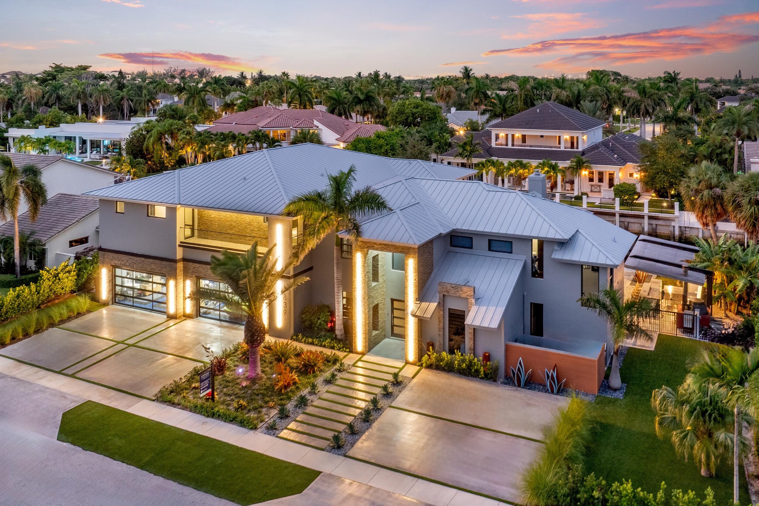 BOCA BAY COLONY - Residential