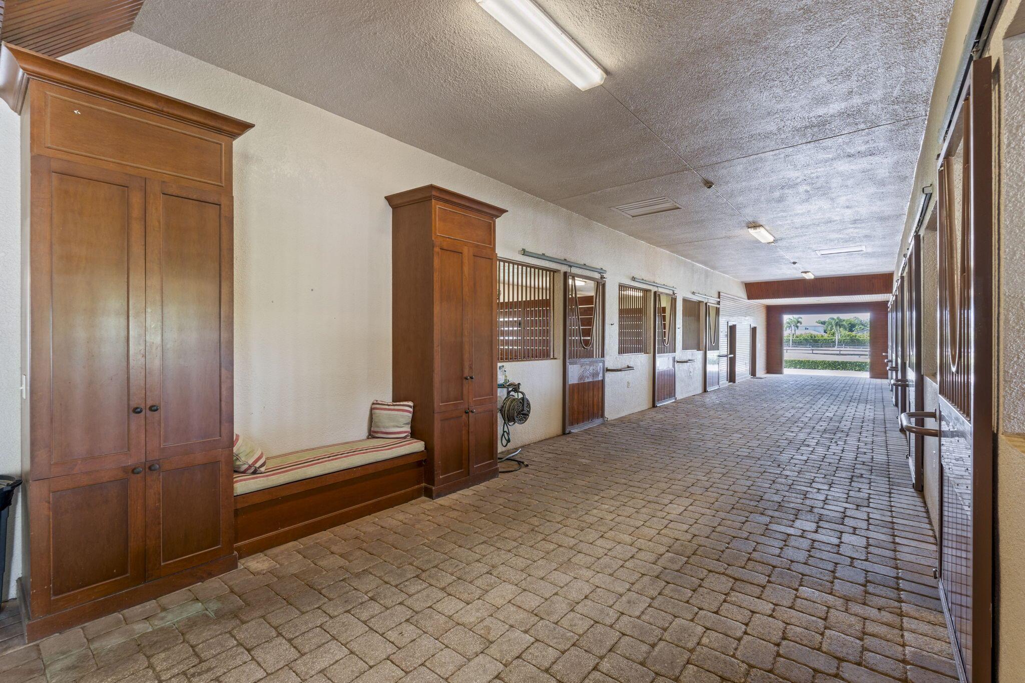 Palm Glade Ranches - South Shore Blvd. South of 50 - Residential