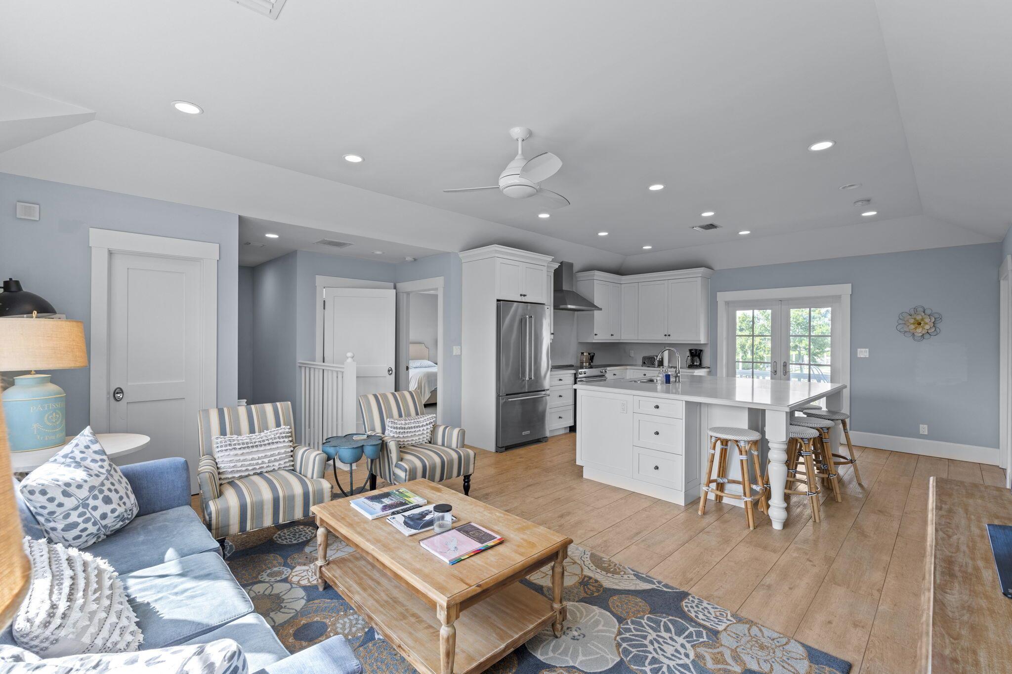Palm Glade Ranches - South Shore Blvd. South of 50 - Residential
