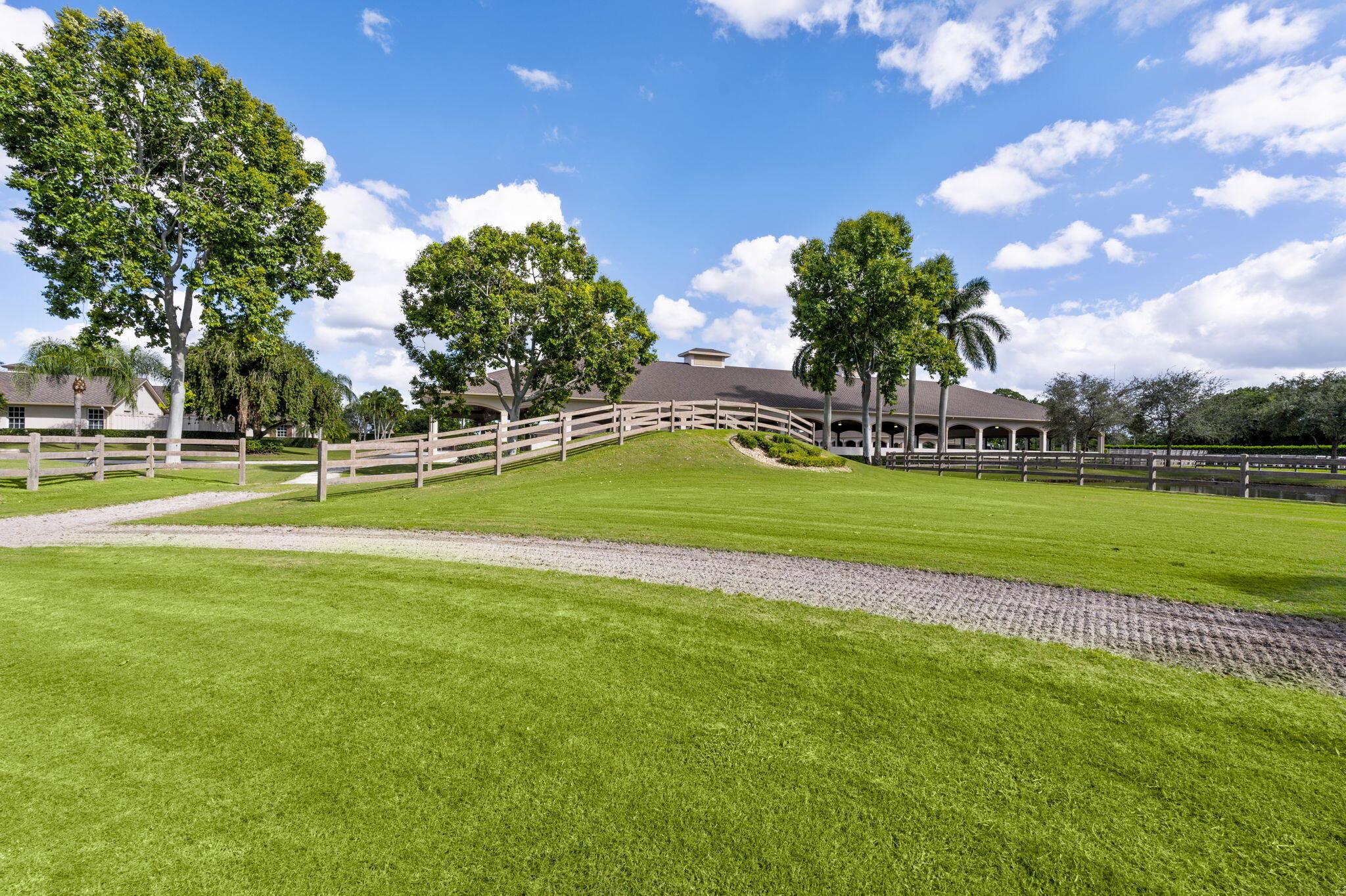 Palm Glade Ranches - South Shore Blvd. South of 50 - Residential