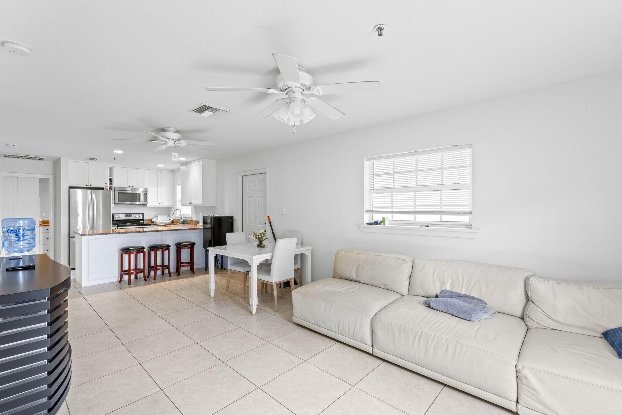 Palm Glade Ranches - South Shore Blvd. South of 50 - Residential
