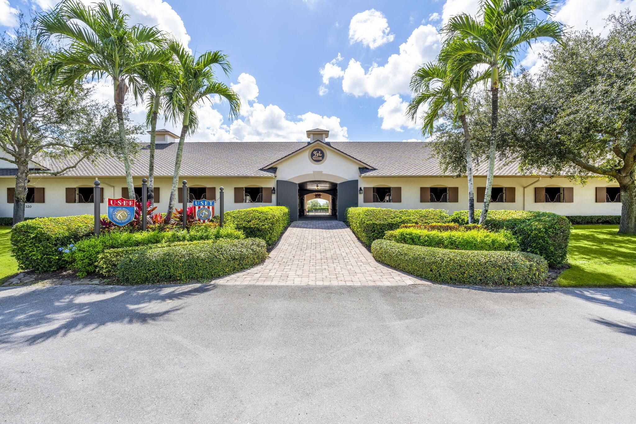 Palm Glade Ranches - South Shore Blvd. South of 50 - Residential
