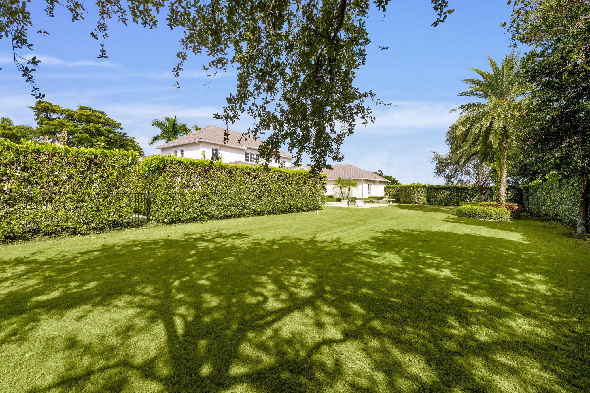 Palm Glade Ranches - South Shore Blvd. South of 50 - Residential