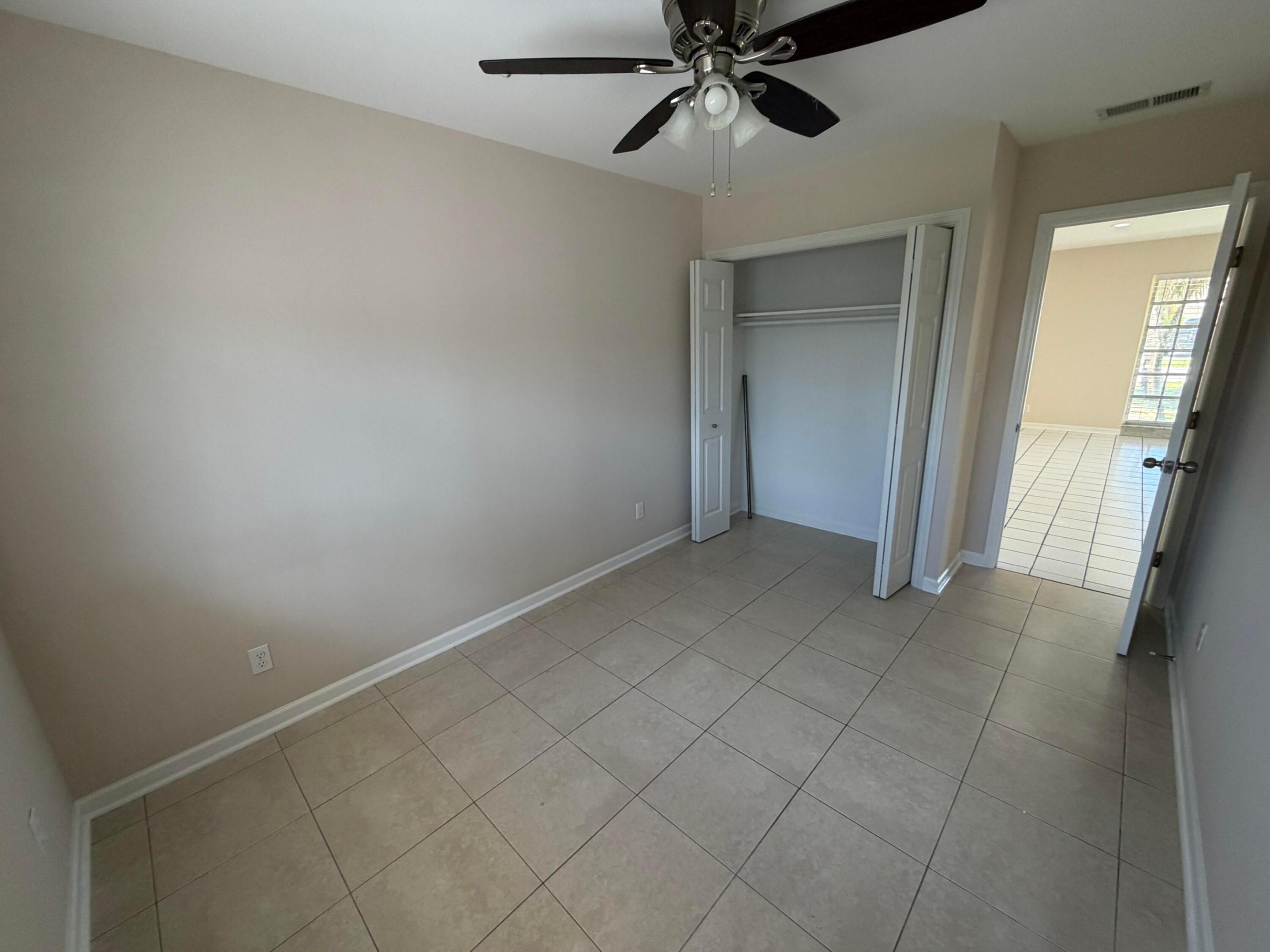 PARADISE PALMS - Residential Lease