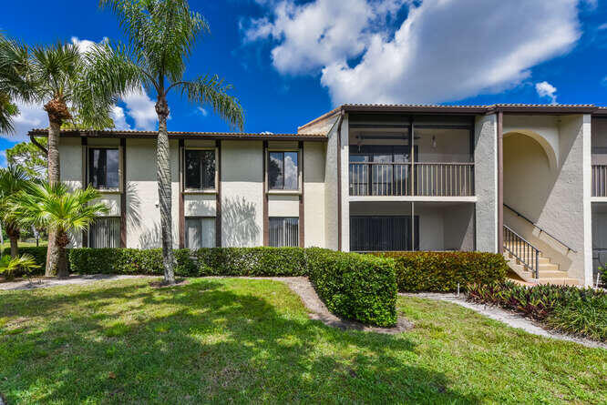 PINE RIDGE AT MARTIN DOWNS CONDO - Residential