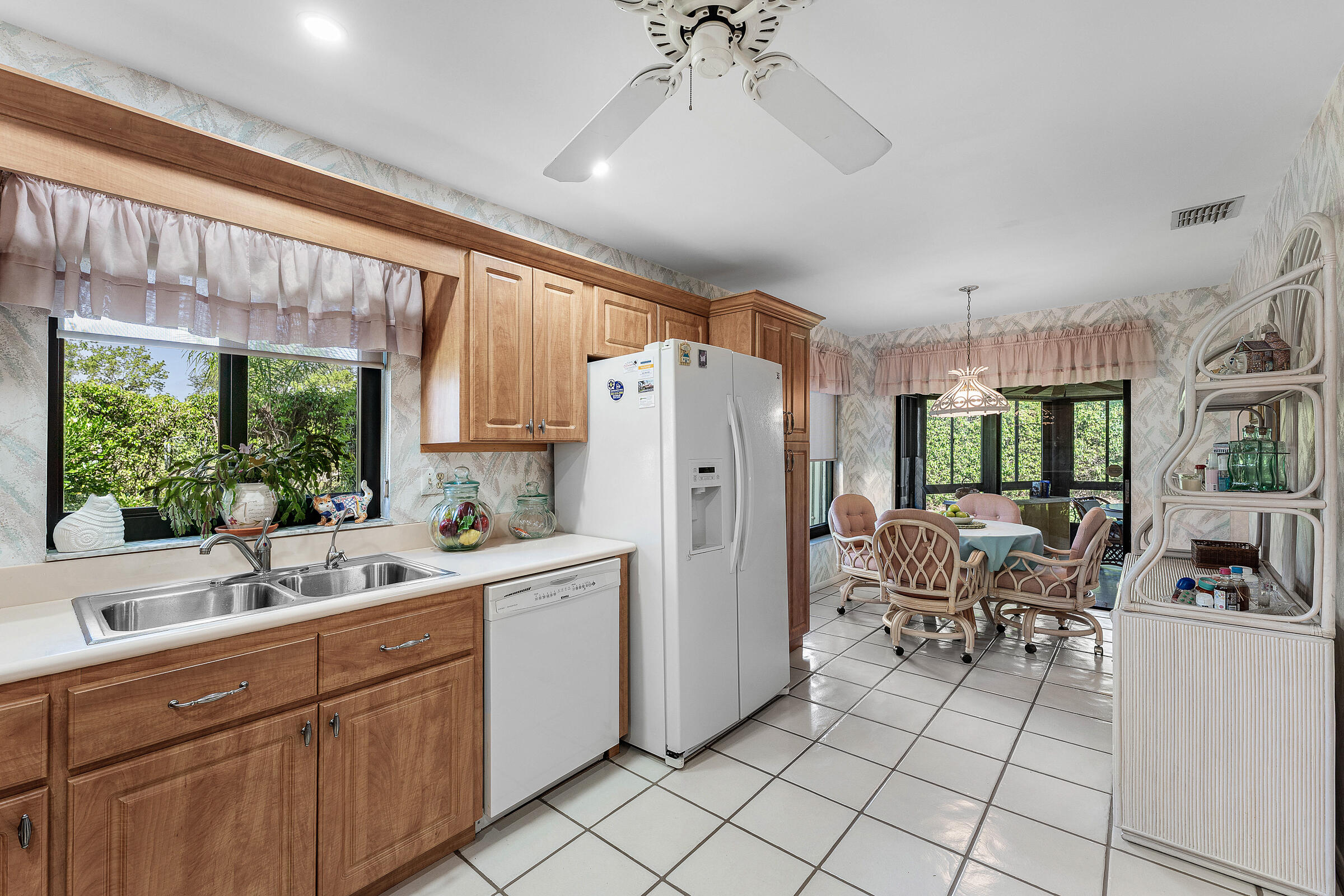 CLOVERFIELD - Residential