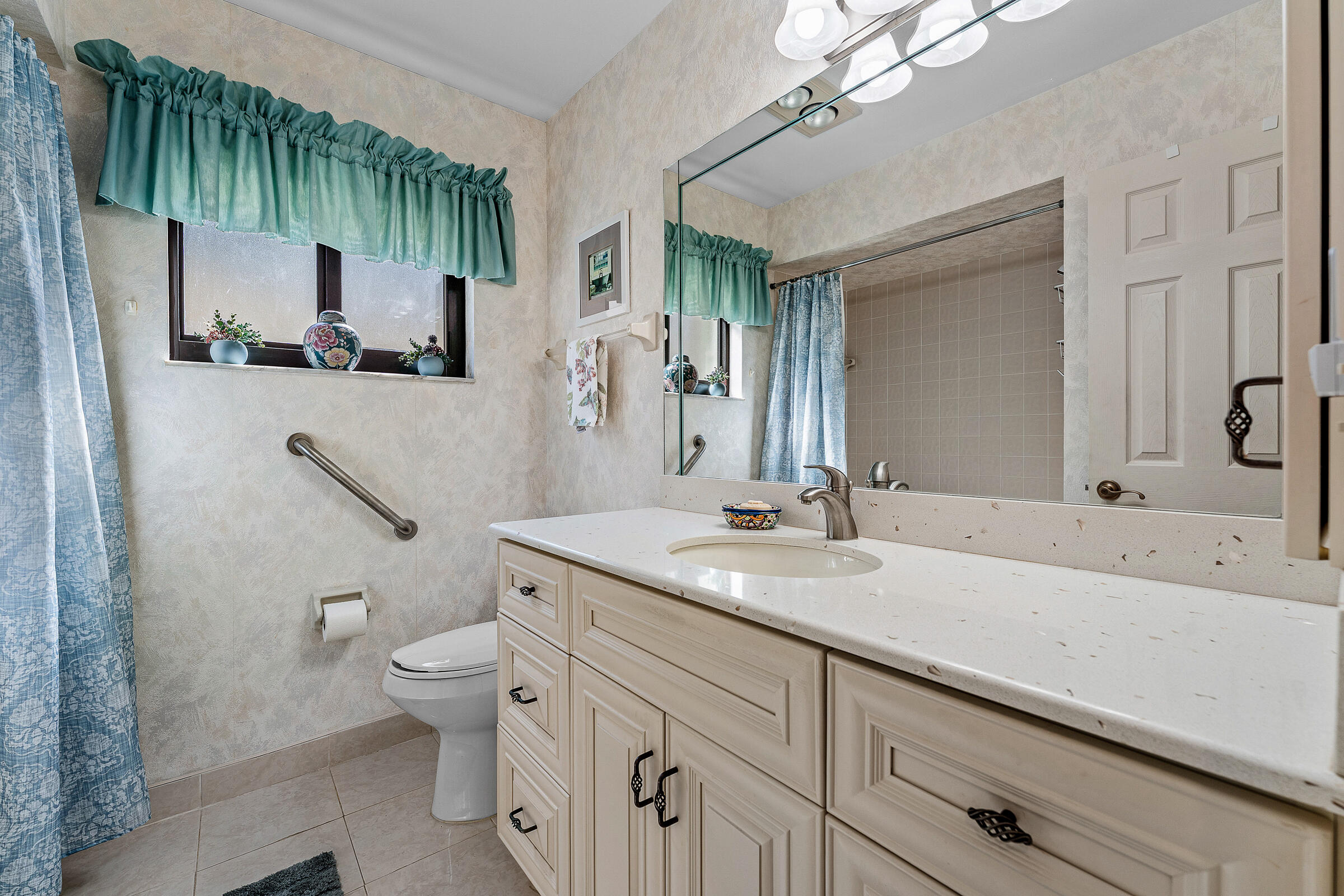 CLOVERFIELD - Residential