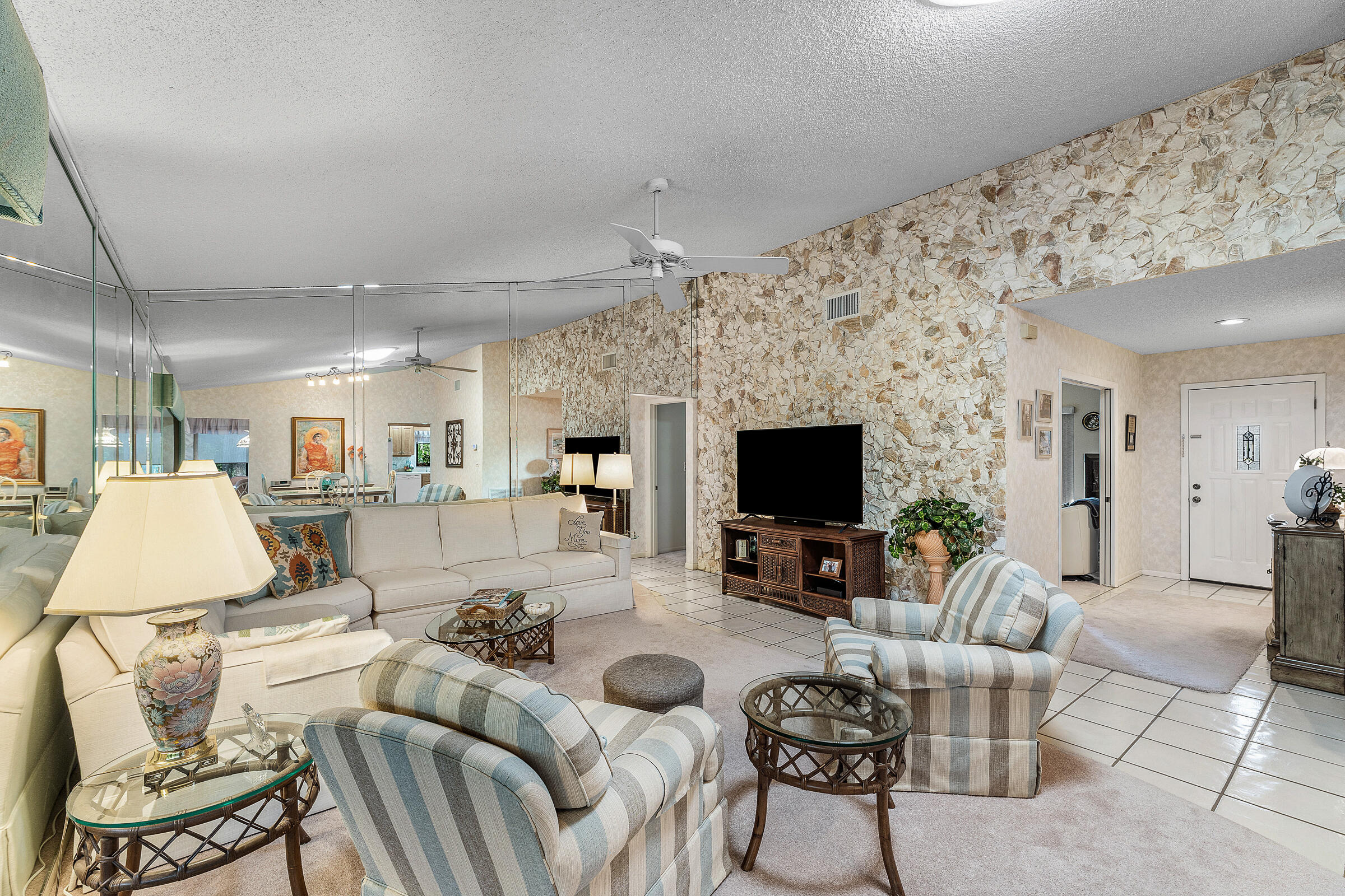 CLOVERFIELD - Residential