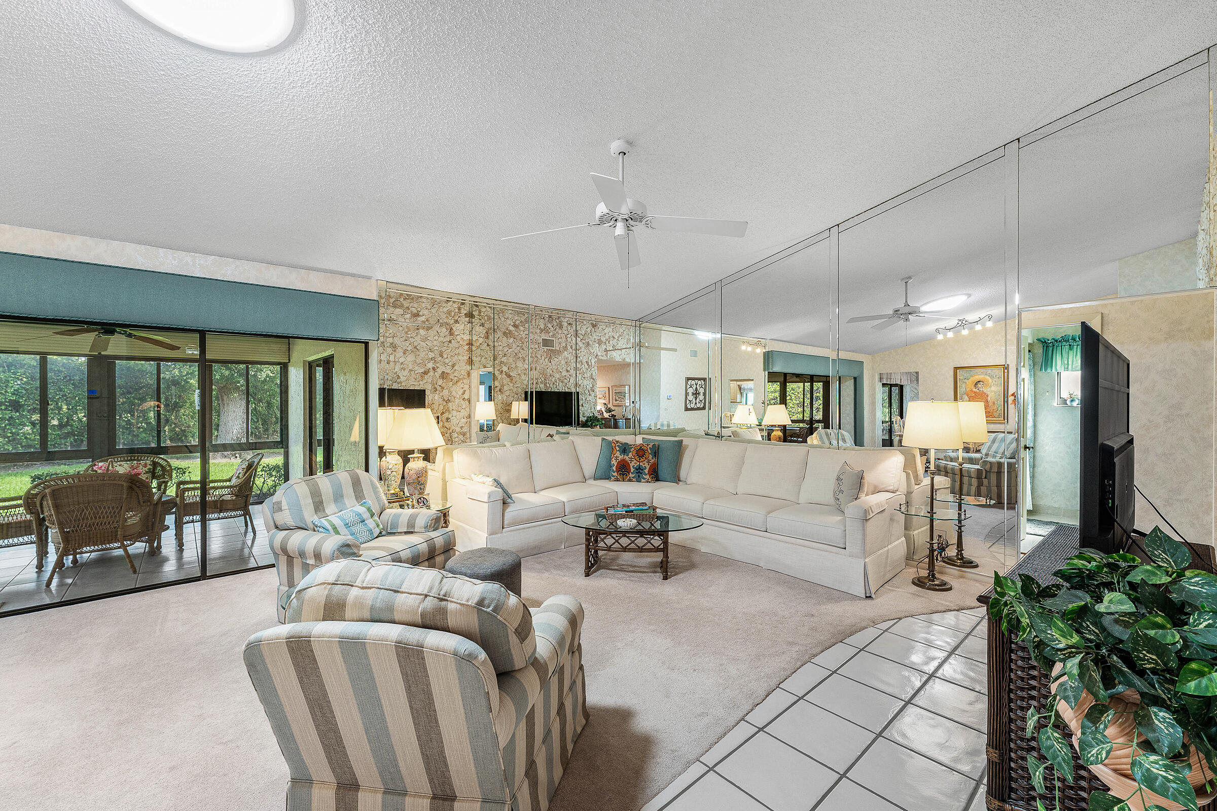 CLOVERFIELD - Residential
