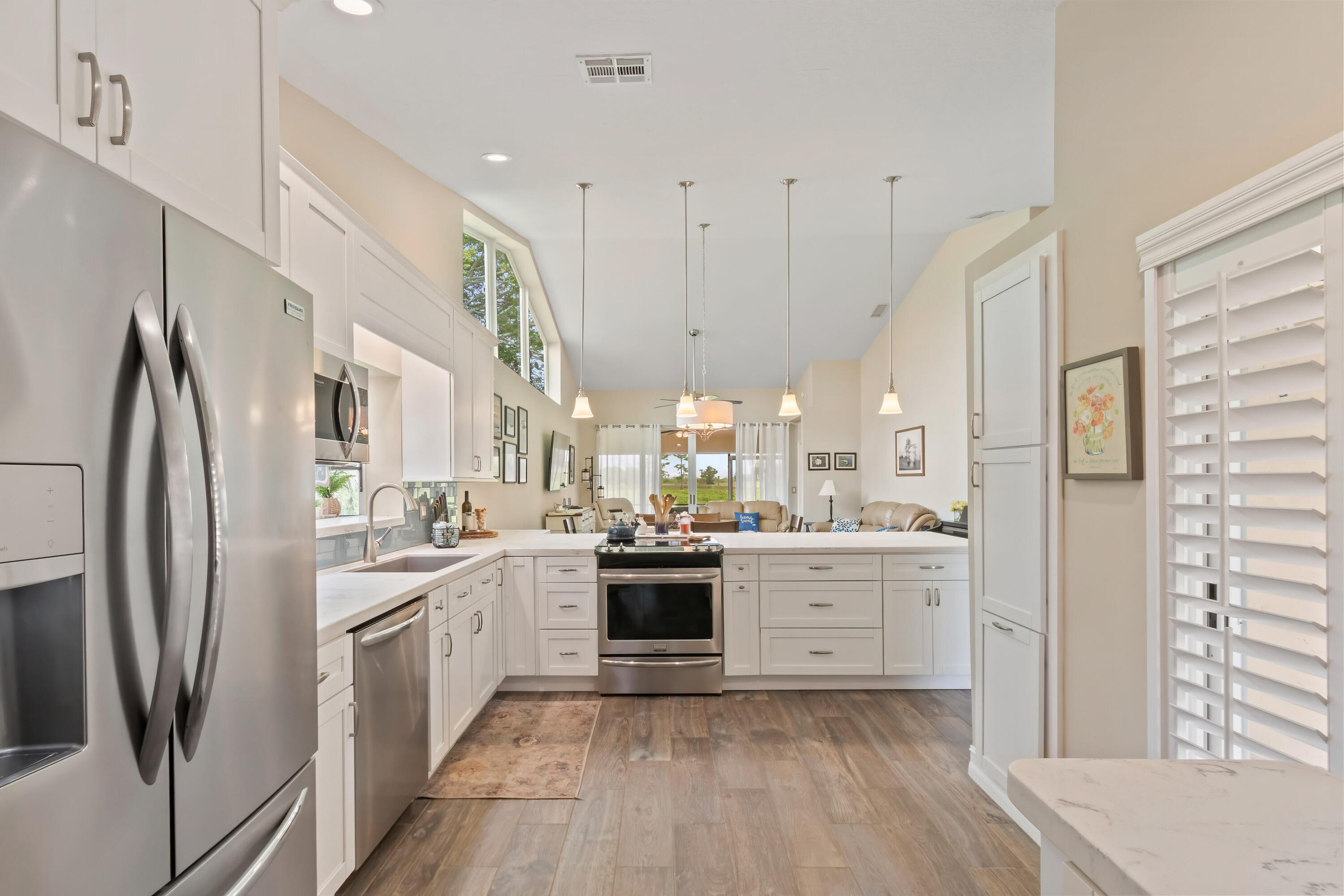 PGA RESORT COMMUNITY OF HEATHER RUN - Residential Lease