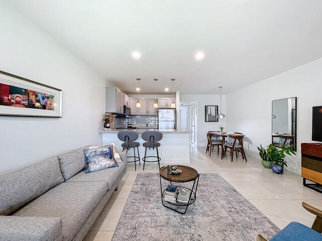 CHATHAM CONDOS - Residential