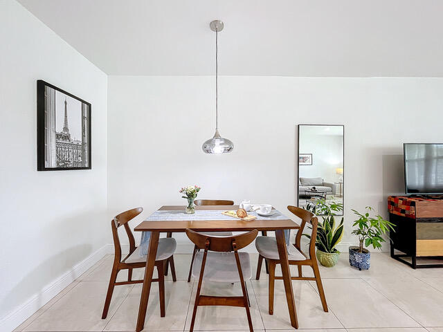 CHATHAM CONDOS - Residential