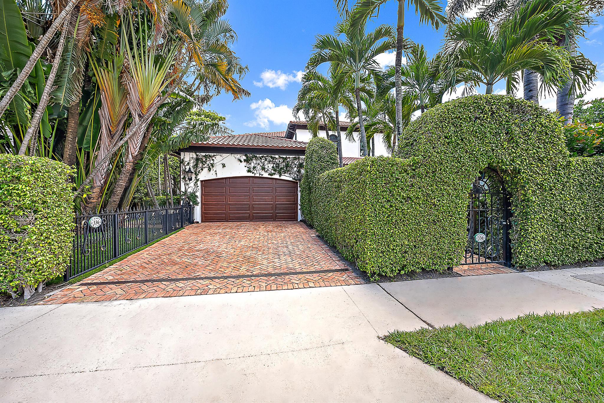 Royal Park - Residential