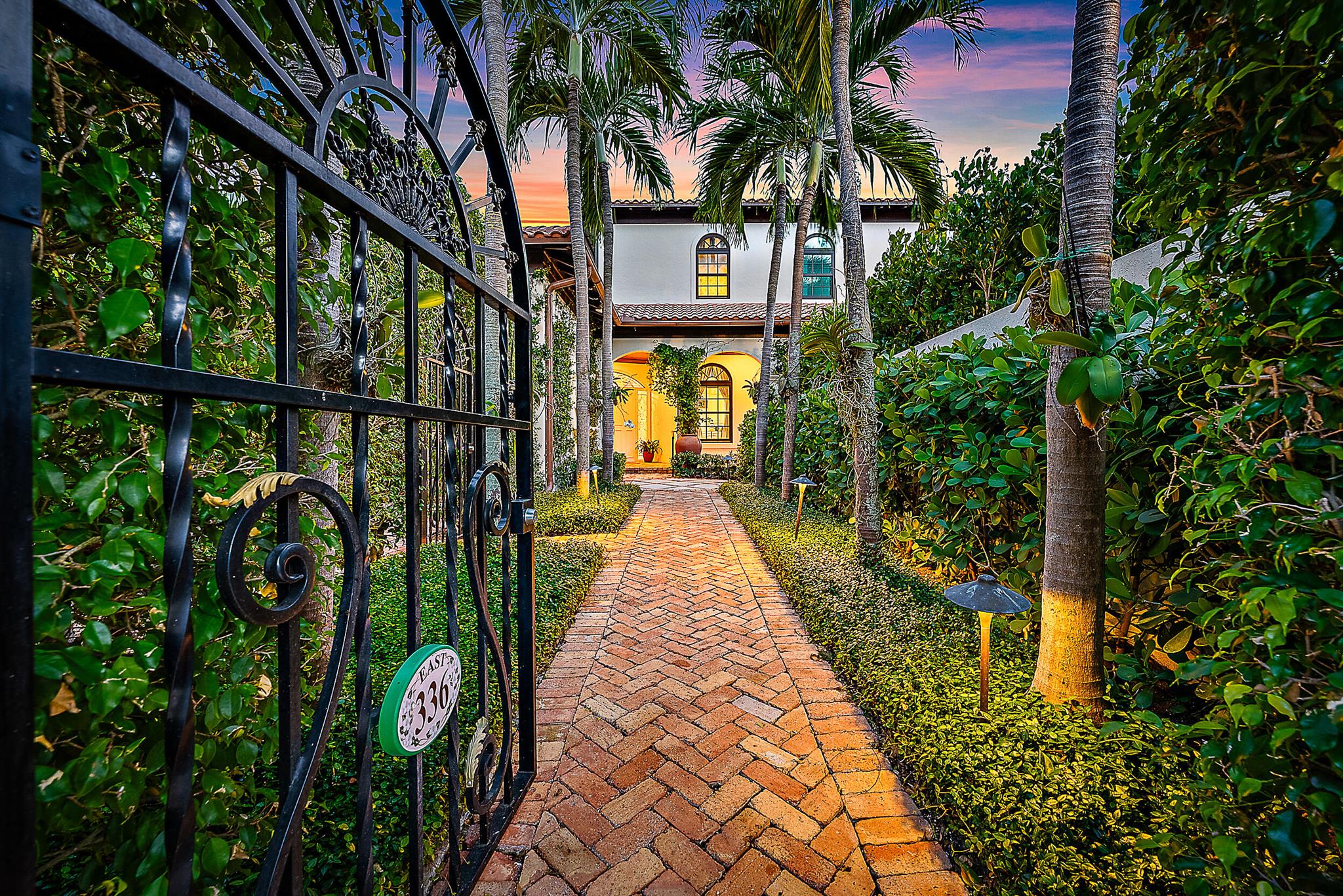 Royal Park - Residential