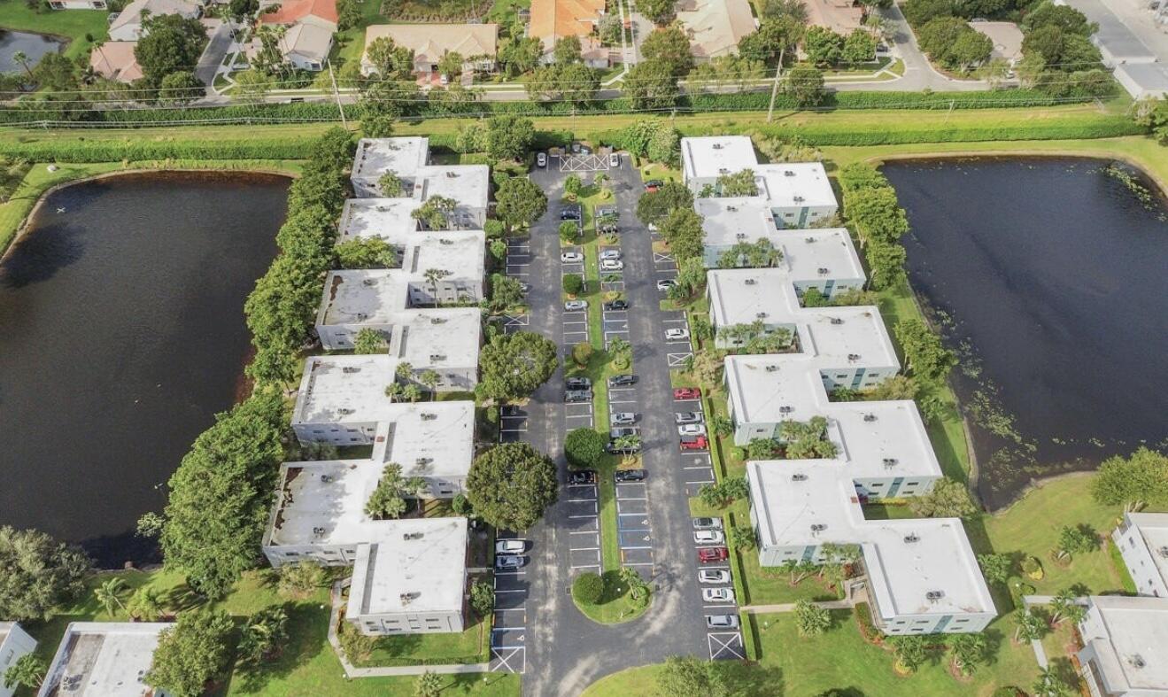 ASHLAND D CONDO - Residential Lease