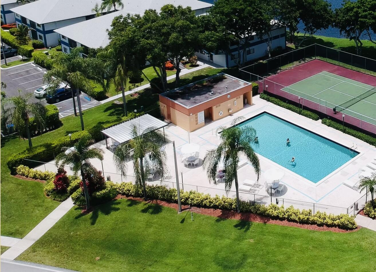 ASHLAND D CONDO - Residential Lease