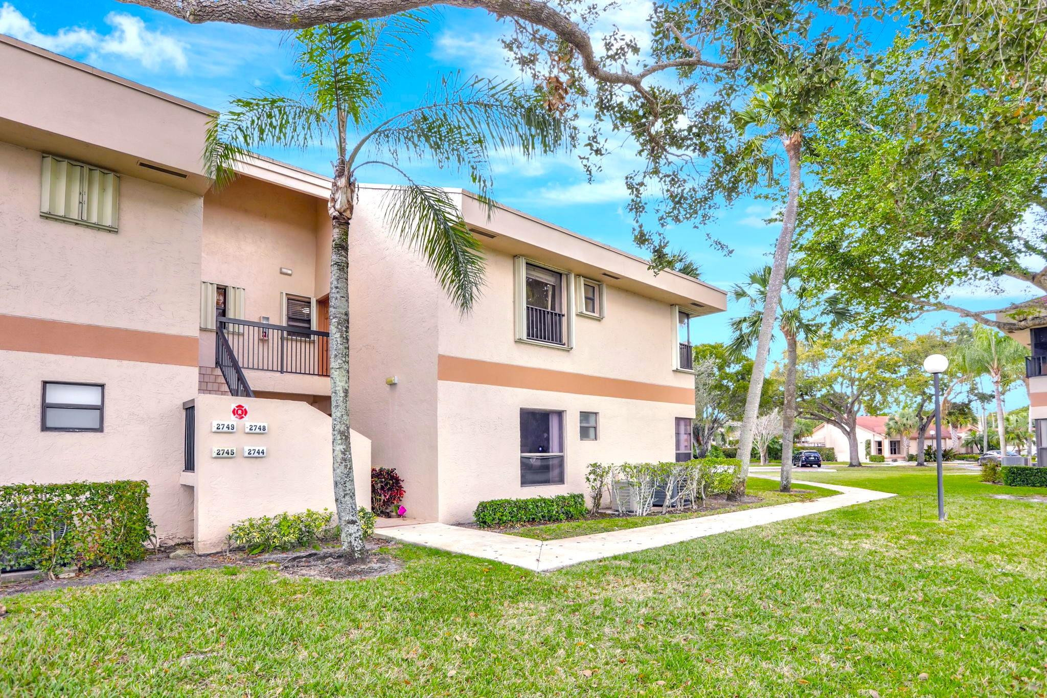 APPLEWOOD 2 - Residential