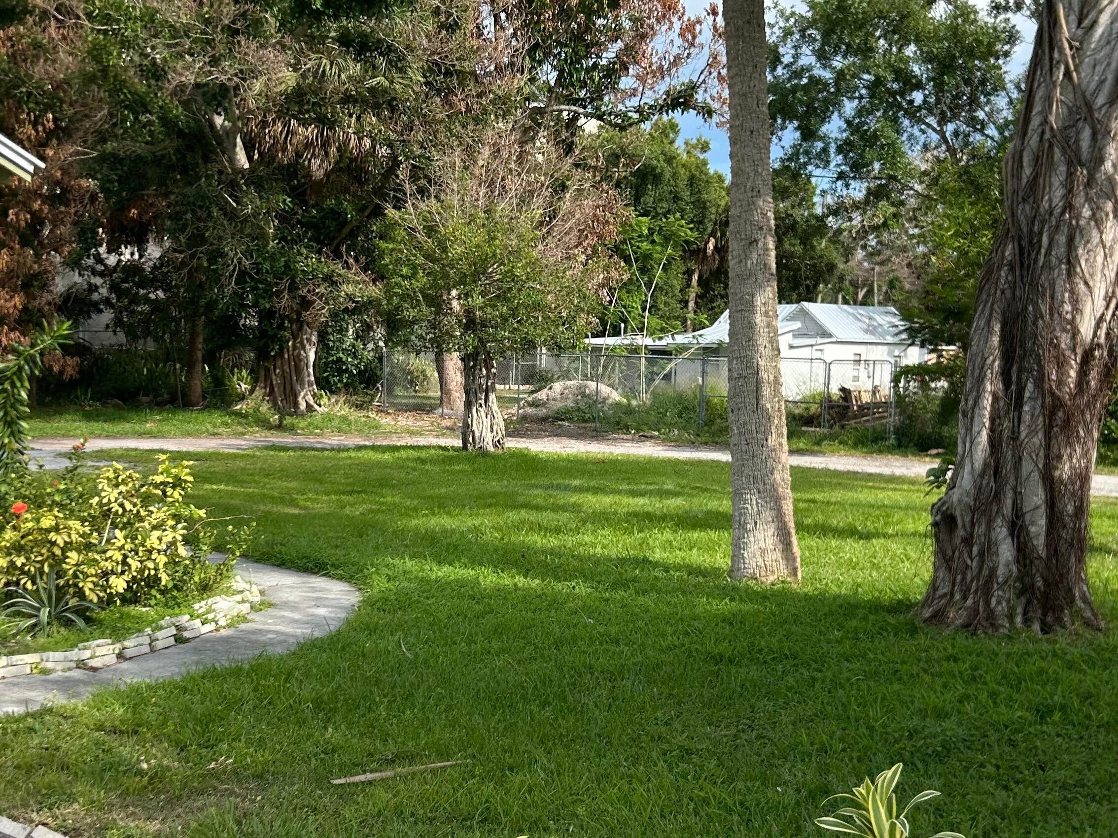 Parkway Place - Residential Lease