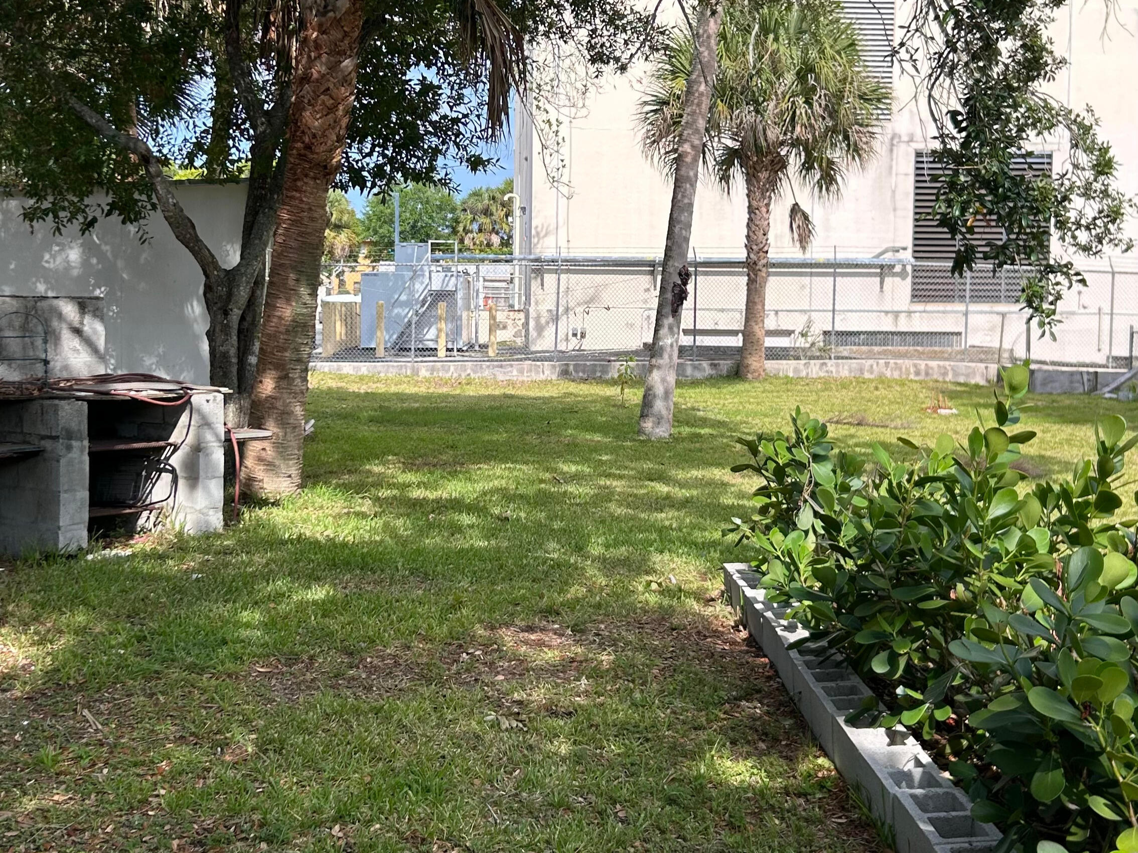 Parkway Place - Residential Lease