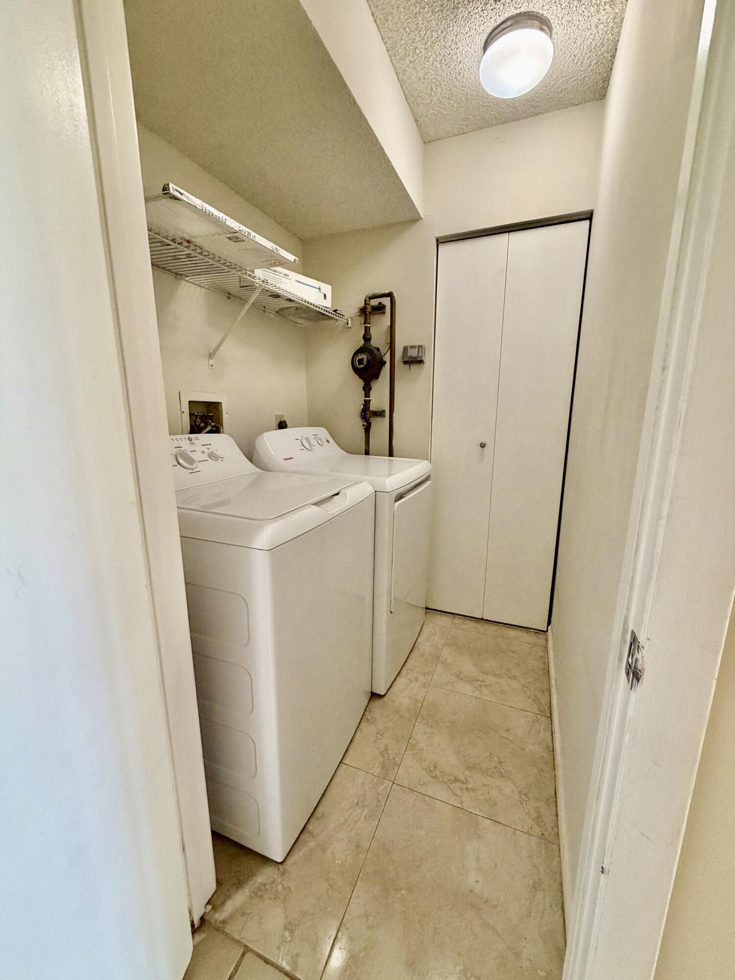 Edgewater - Residential Lease