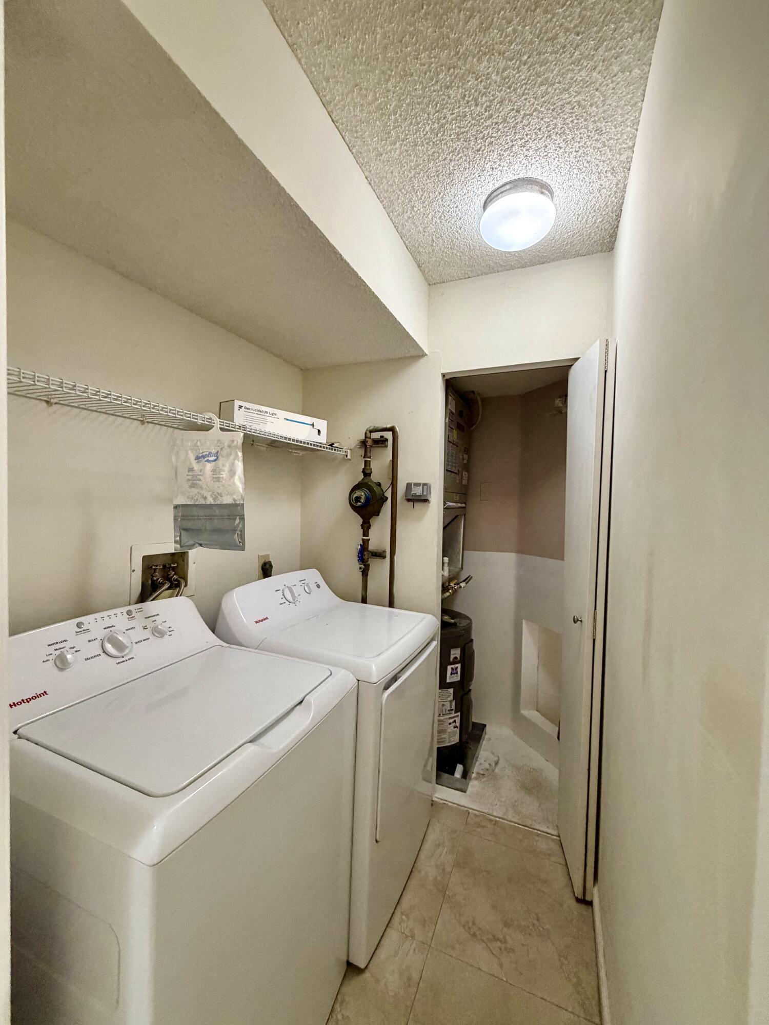 Edgewater - Residential Lease