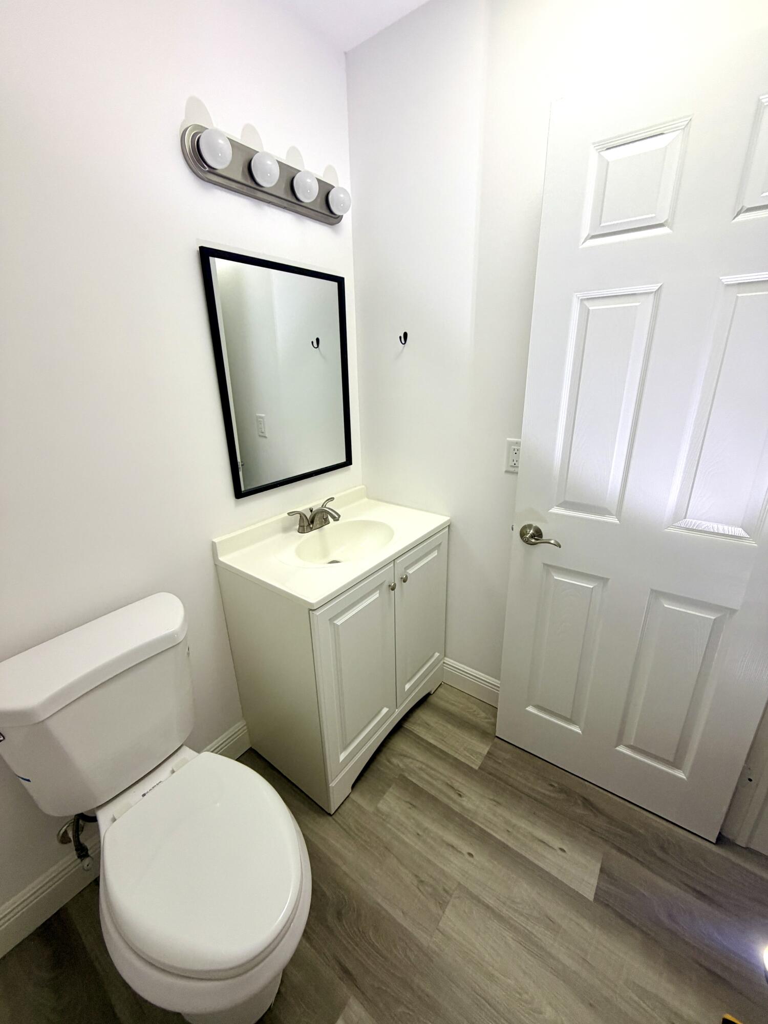 ABBEY PARK GARDENS I CONDO - Residential Lease