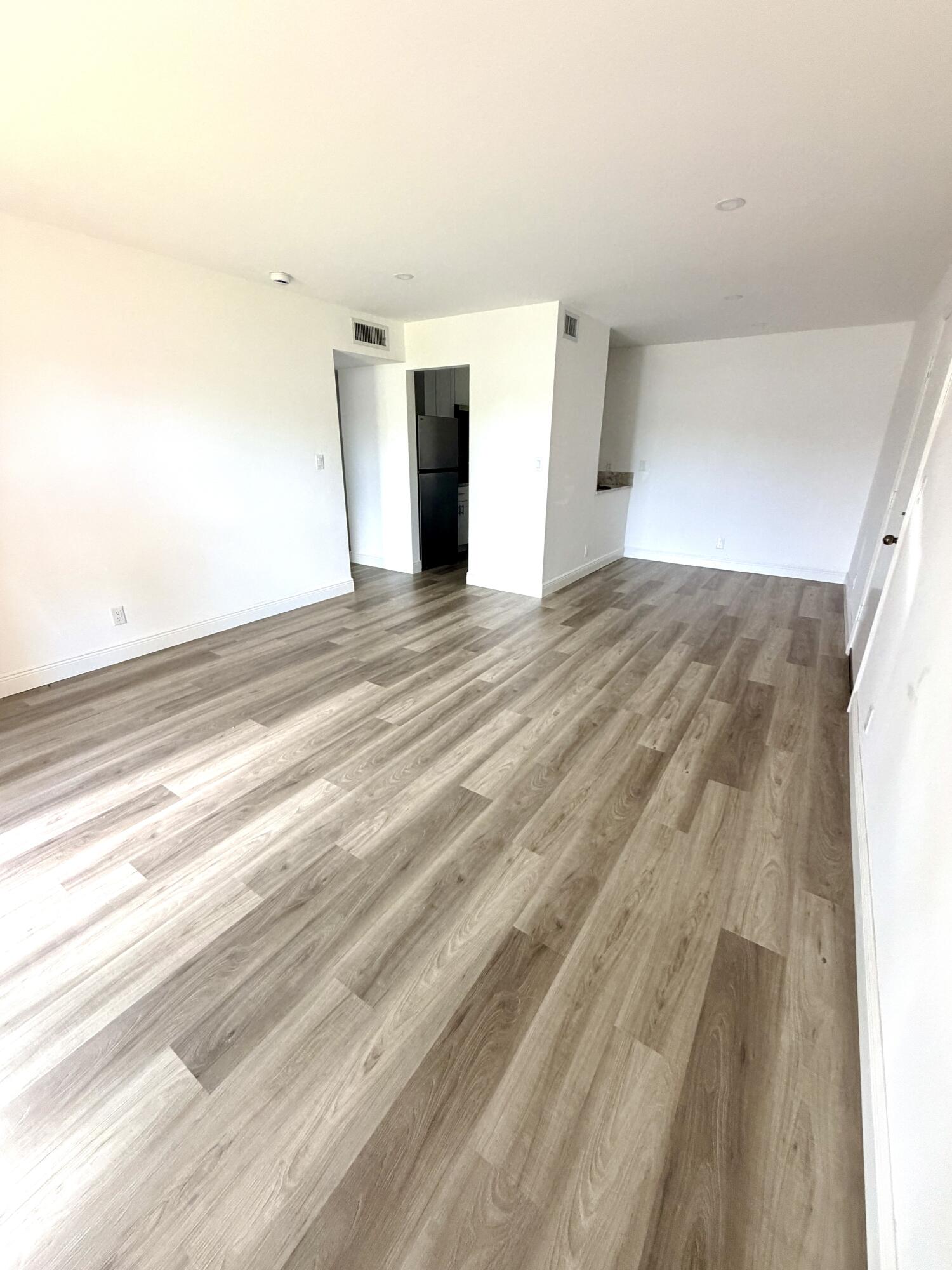 ABBEY PARK GARDENS I CONDO - Residential Lease