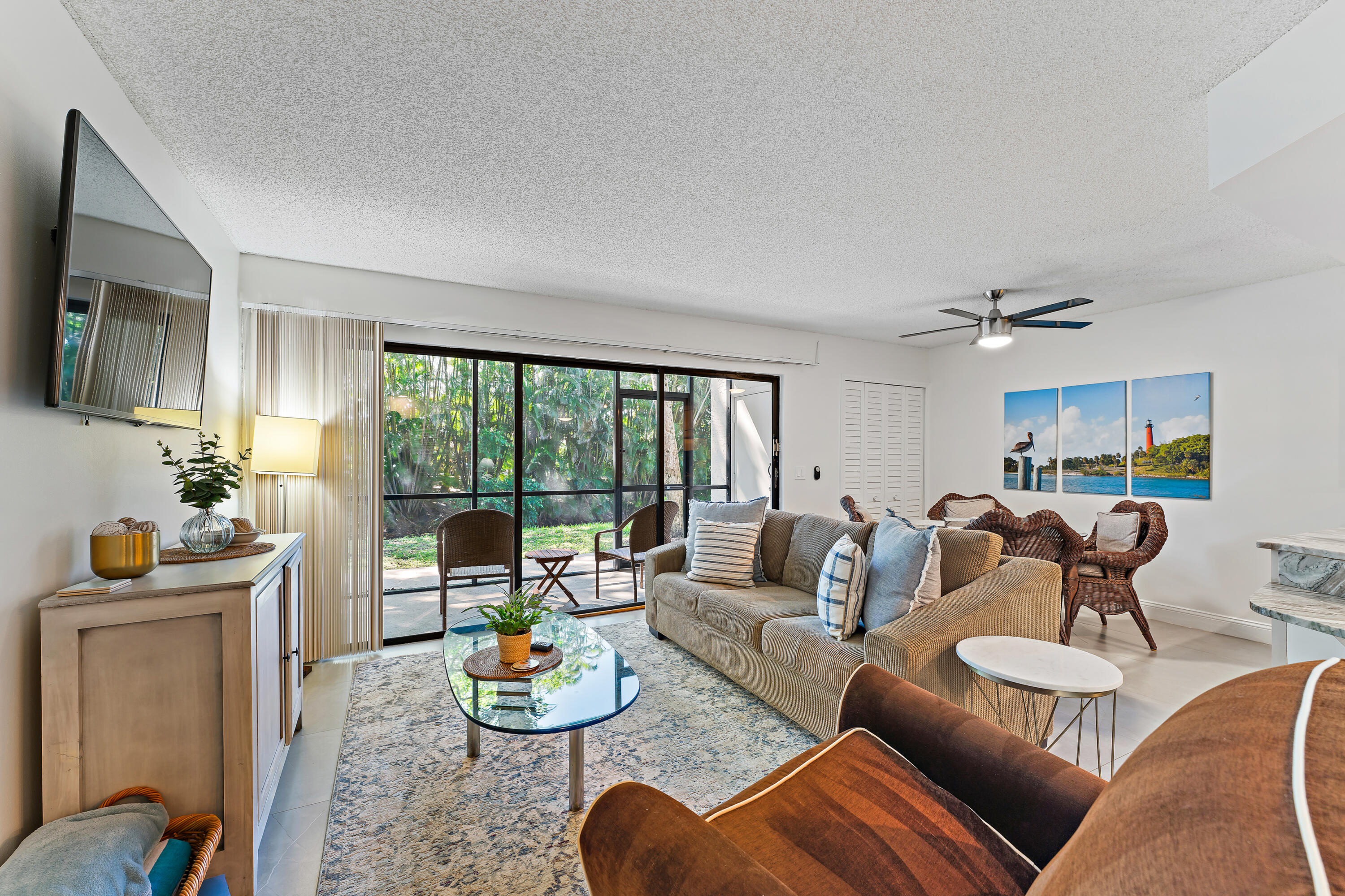SEA RISE CONDO - Residential Lease