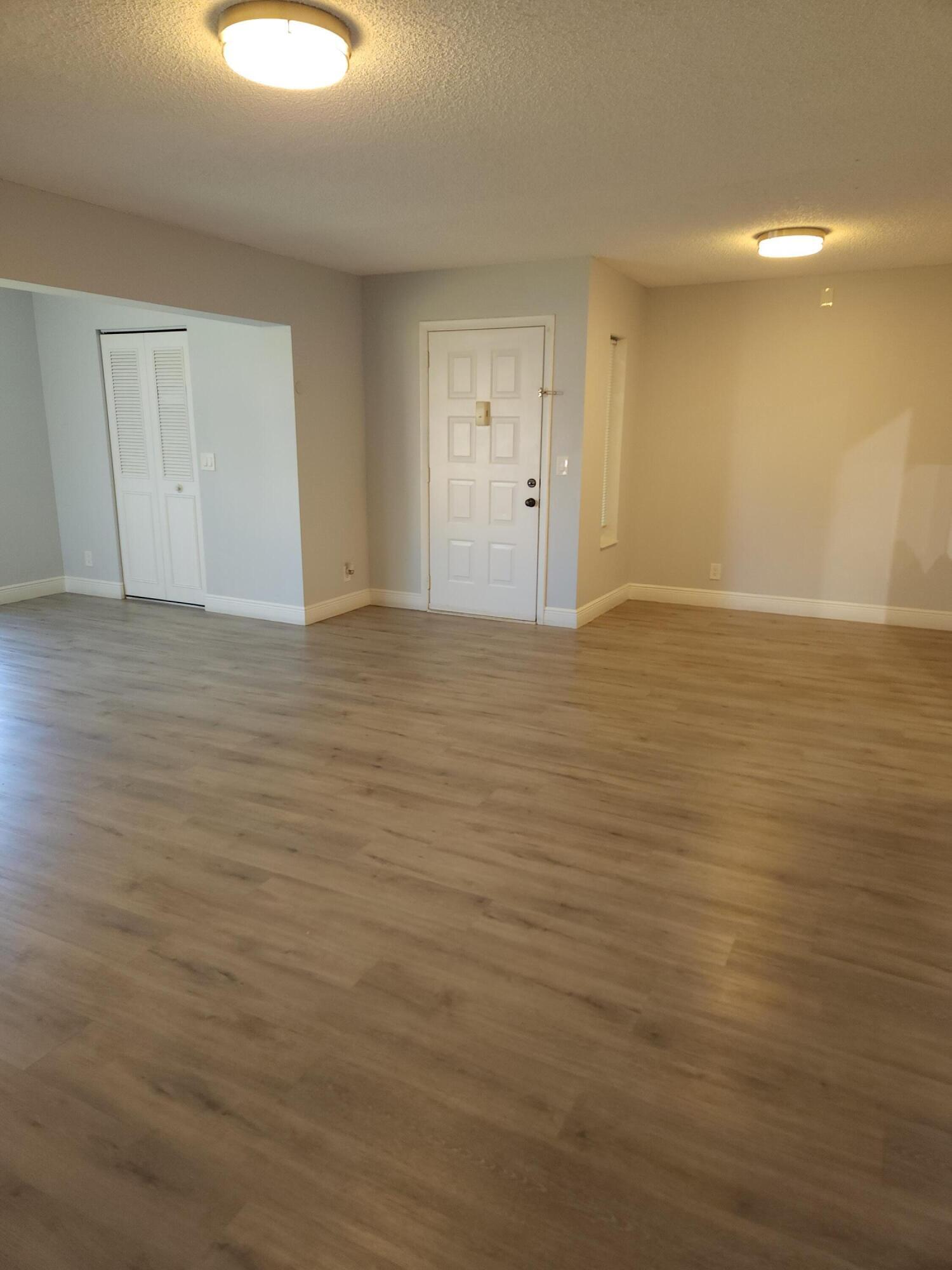 PINE RIDGE NORTH I CONDO - Residential Lease
