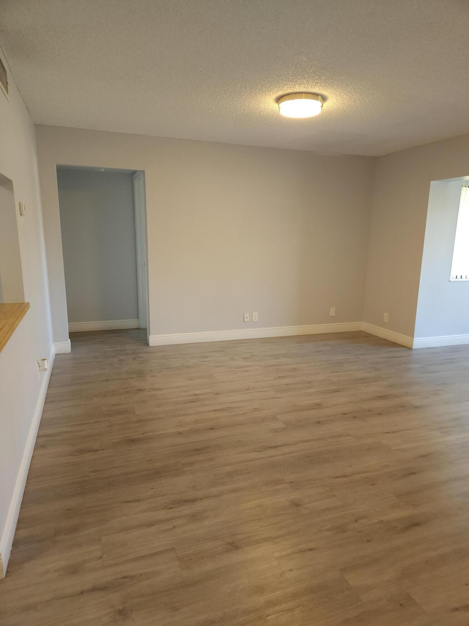 PINE RIDGE NORTH I CONDO - Residential Lease