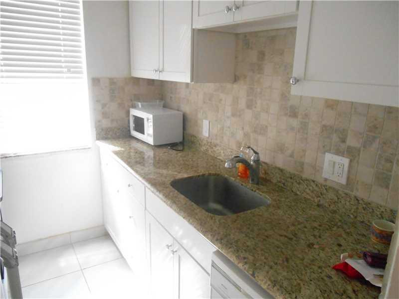 POMPANO BEACH CLUB CONDO - Residential
