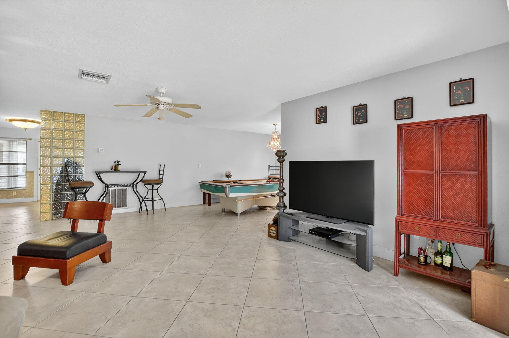 SANDALFOOT COVE SEC 11 - Residential