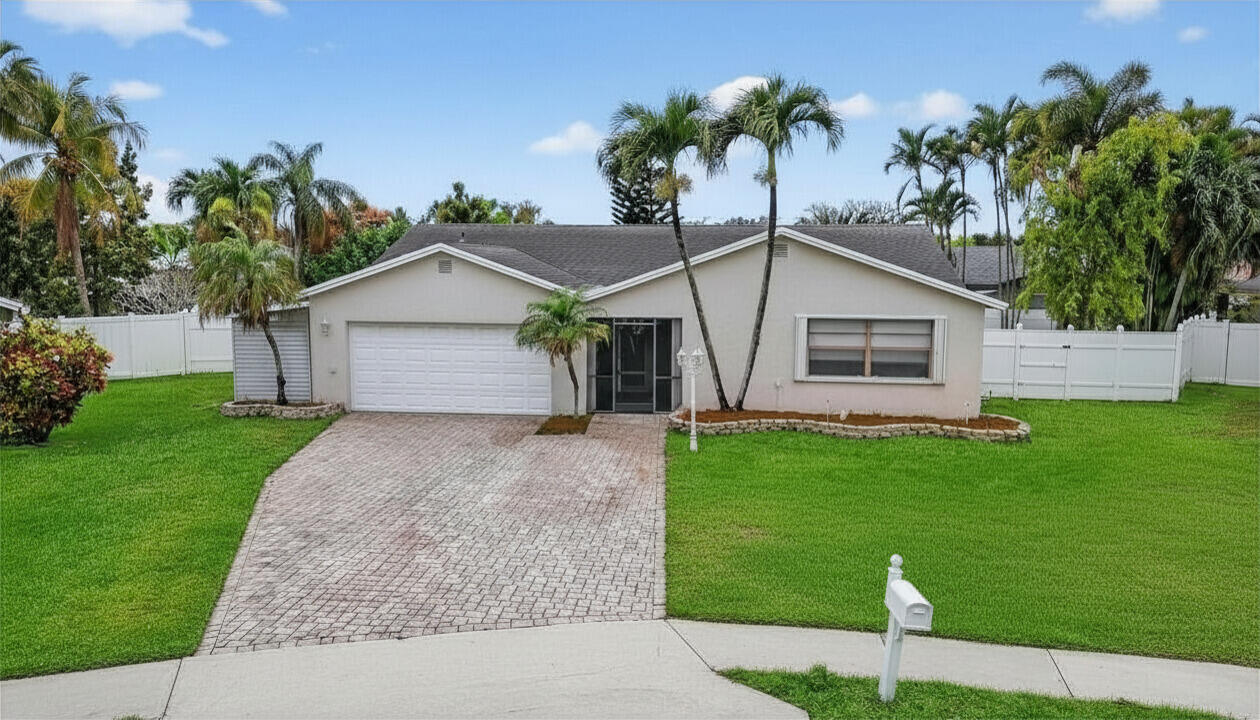 SANDALFOOT COVE SEC 11 - Residential