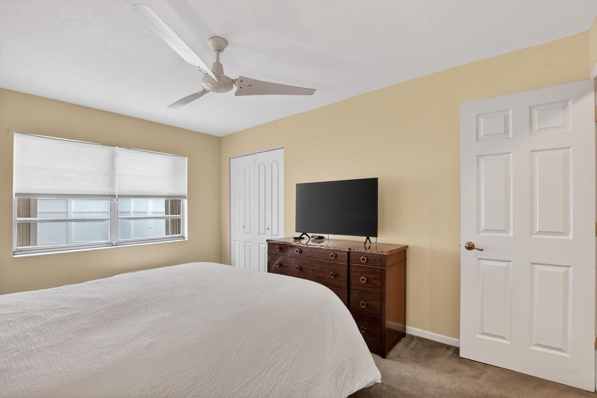 SANDALFOOT COVE SEC 11 - Residential