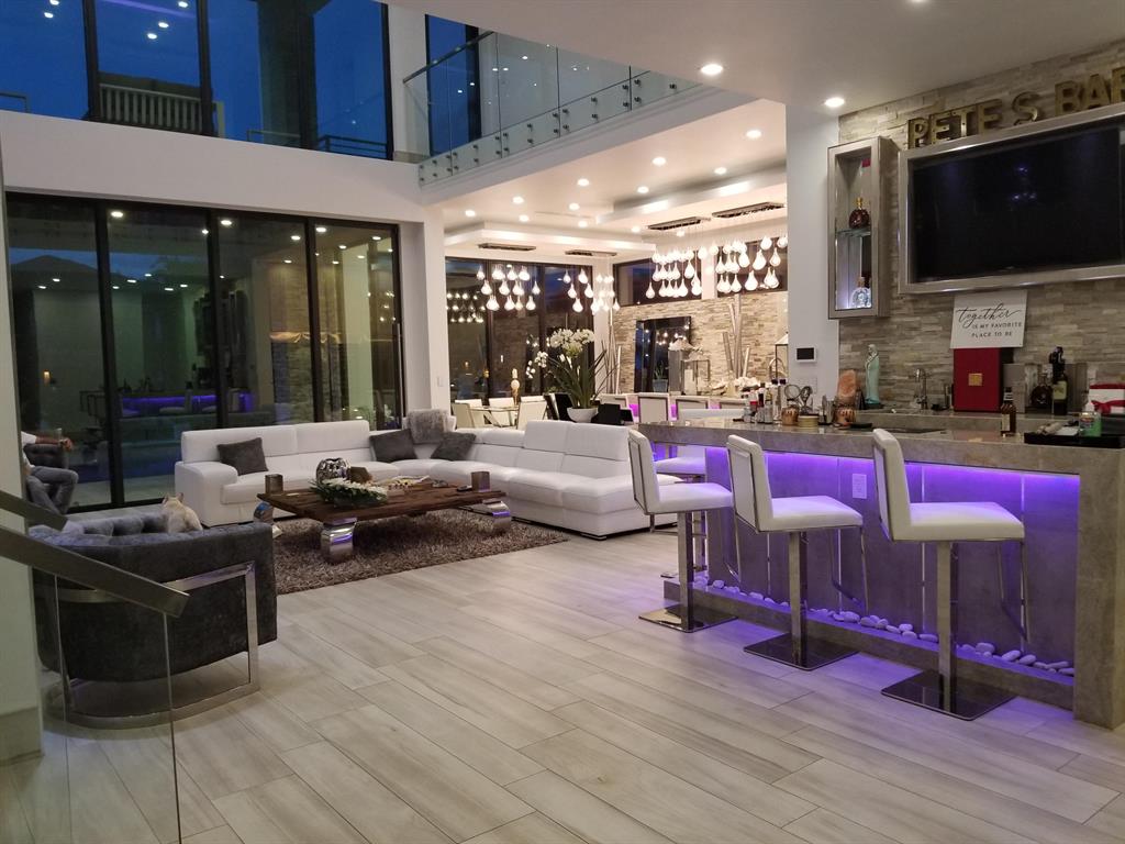 GOULD ISLAND - Residential