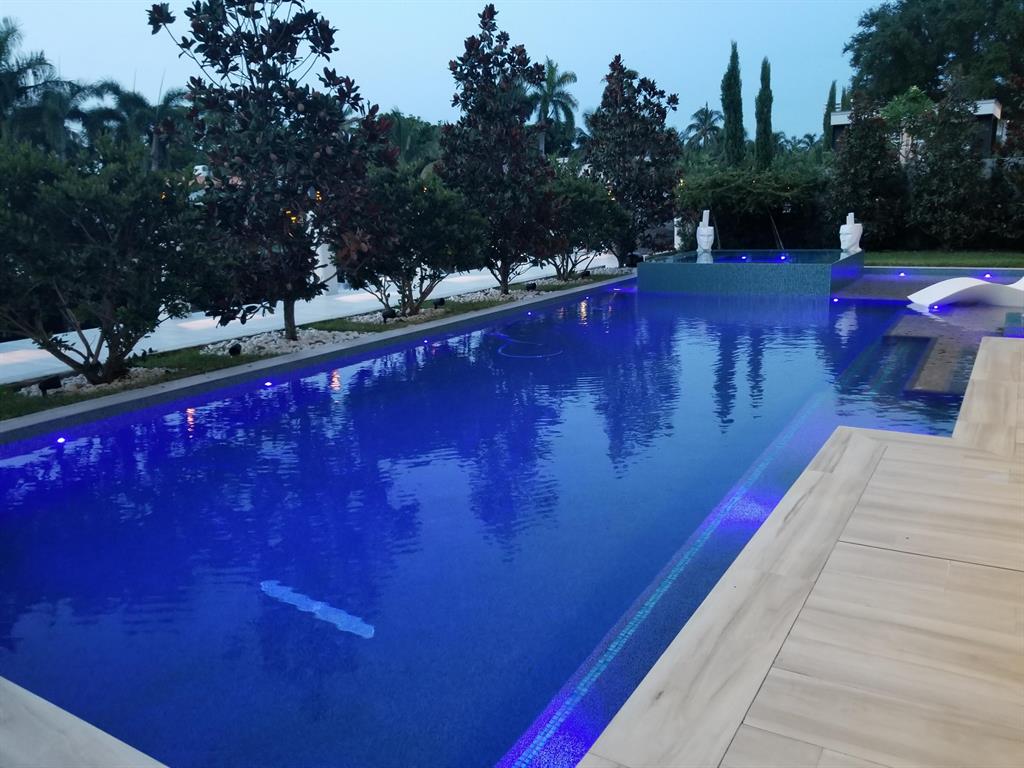 GOULD ISLAND - Residential