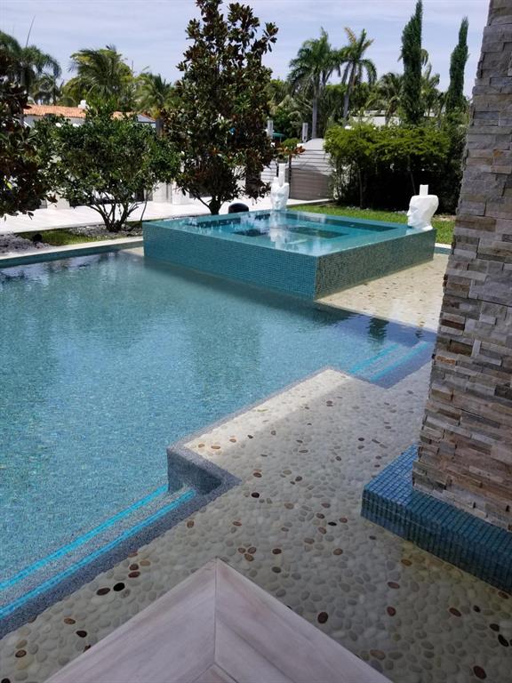 GOULD ISLAND - Residential