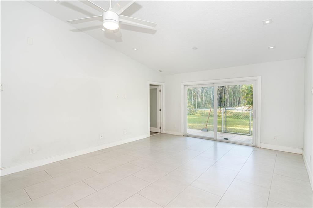 Acreage & Unrec - Residential