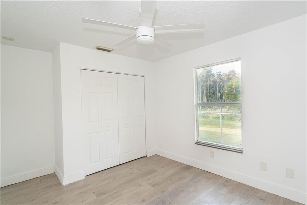 Acreage & Unrec - Residential