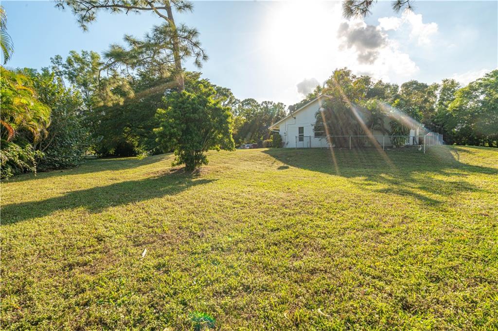 Acreage & Unrec - Residential