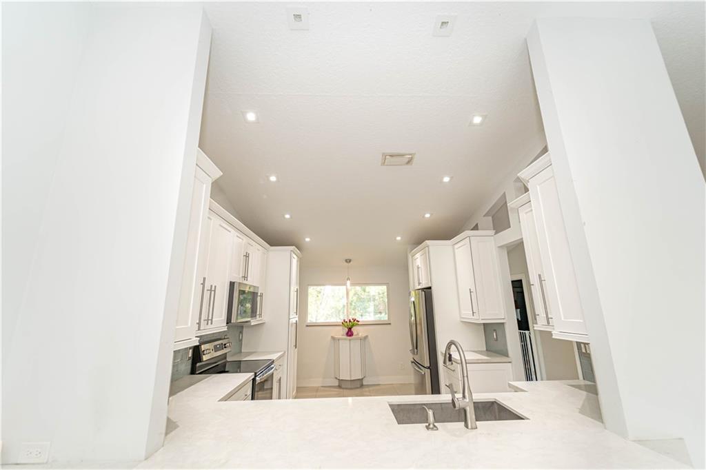 Acreage & Unrec - Residential