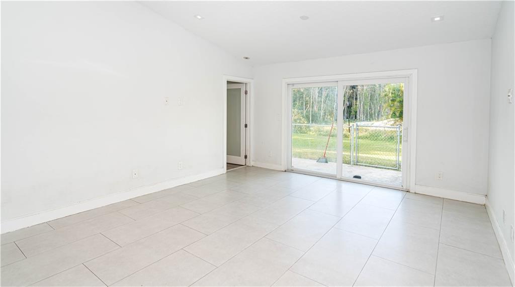 Acreage & Unrec - Residential
