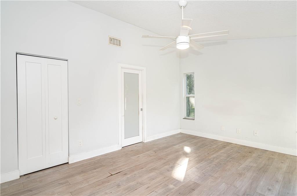 Acreage & Unrec - Residential