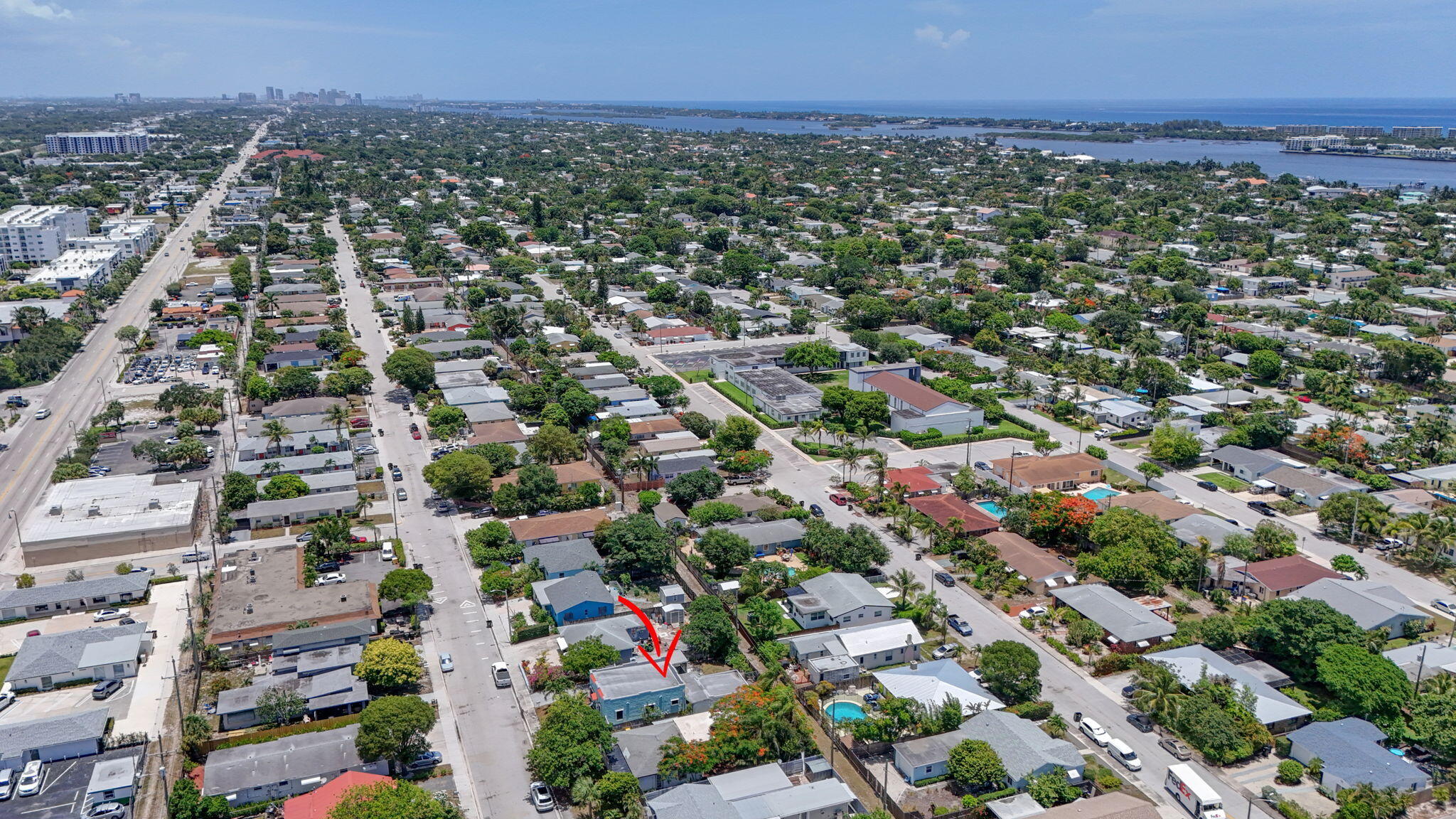 NORTH LAKE WORTH - Residential