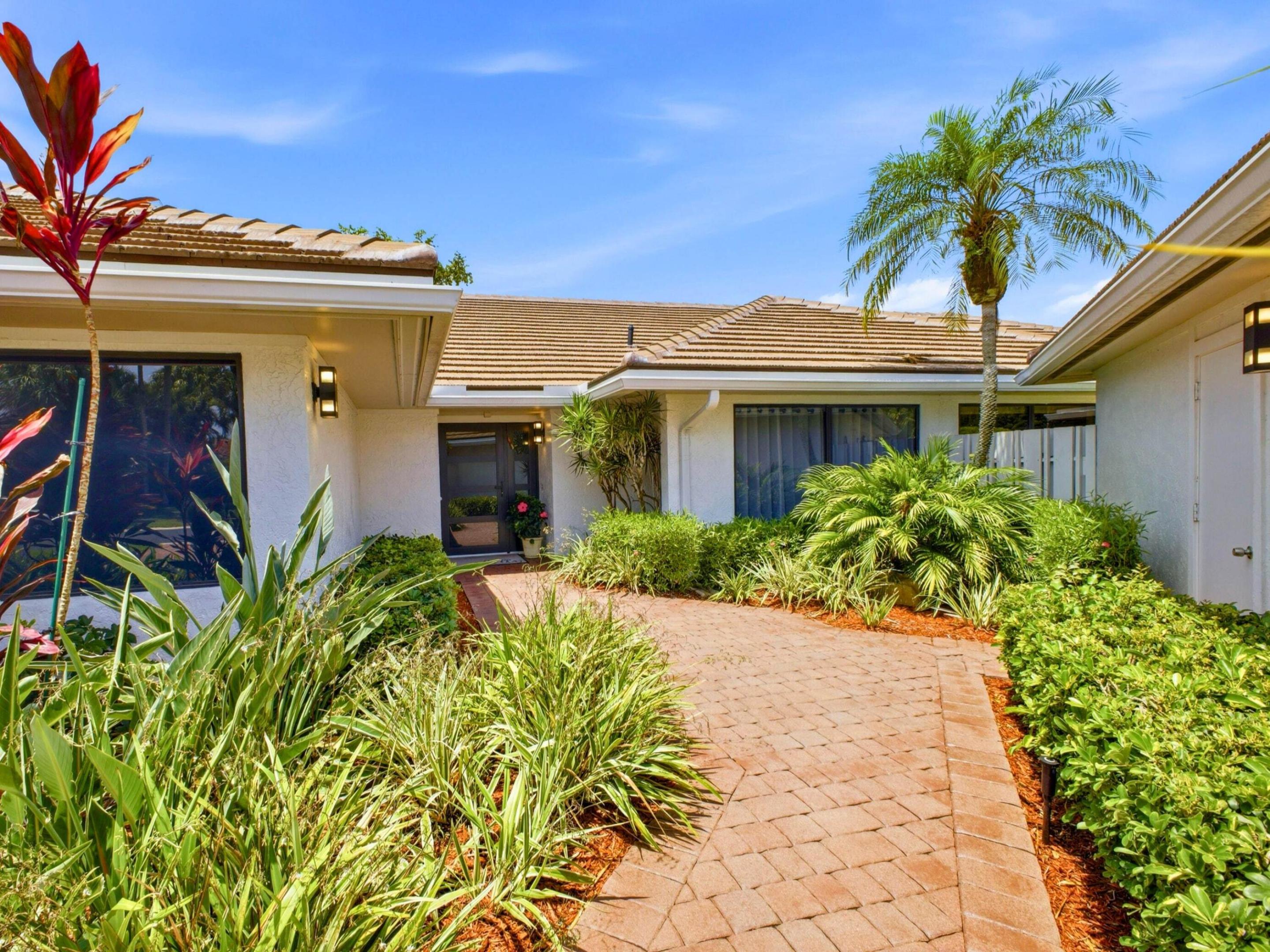 CYPRESS POINT VILLAS - Residential
