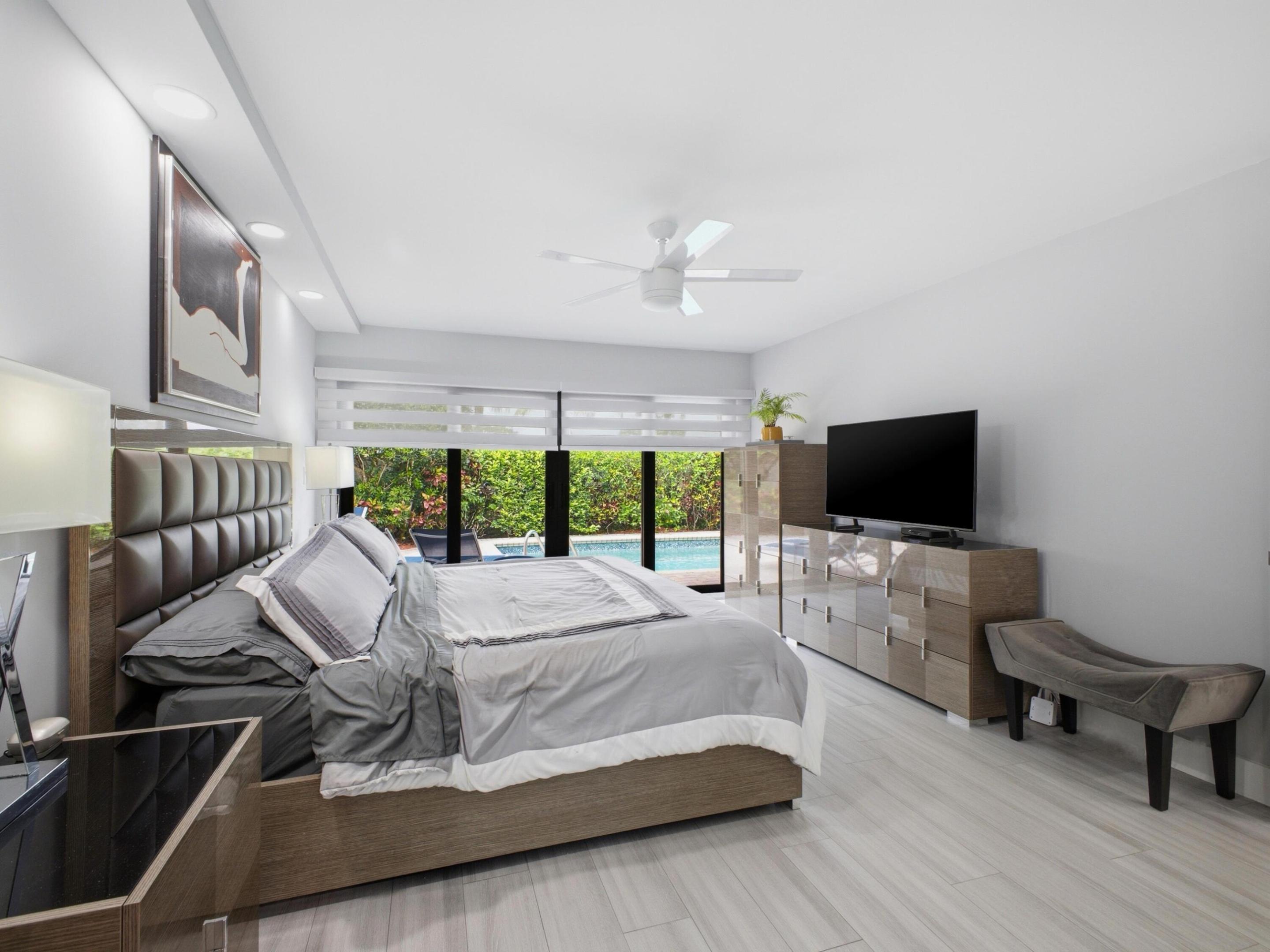 CYPRESS POINT VILLAS - Residential
